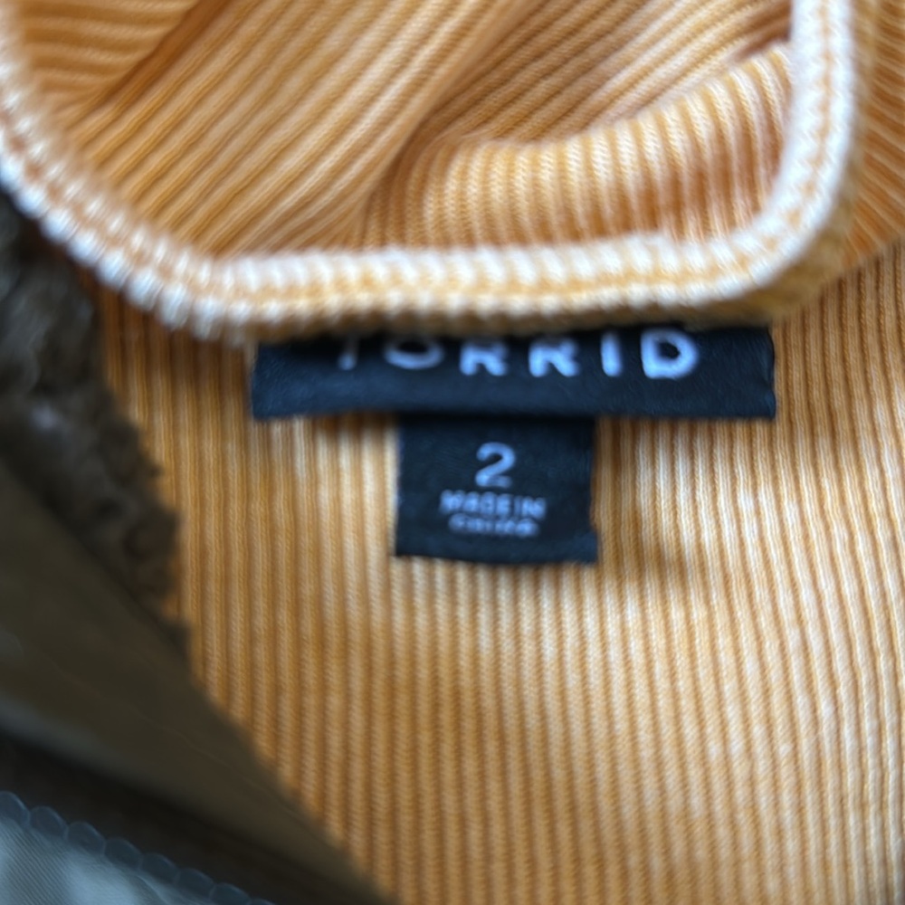 Prana green vest Xl - Picture 4 of 7